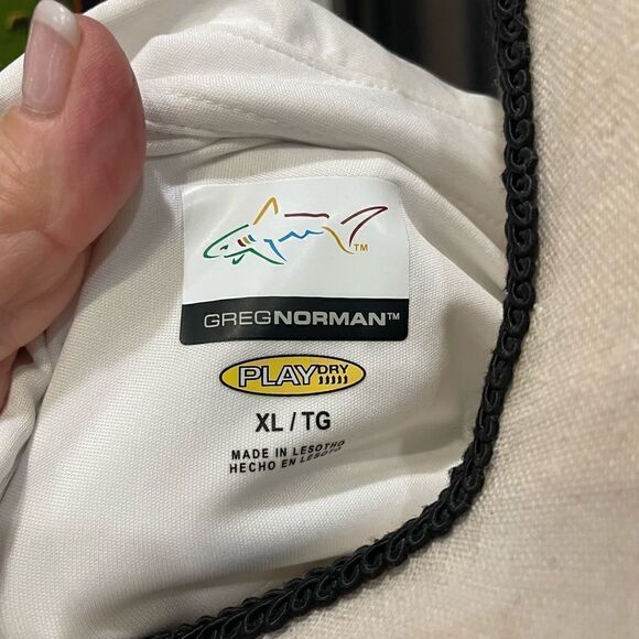 Greg Norman Collered Golf Shirt - Picture 3 of 4